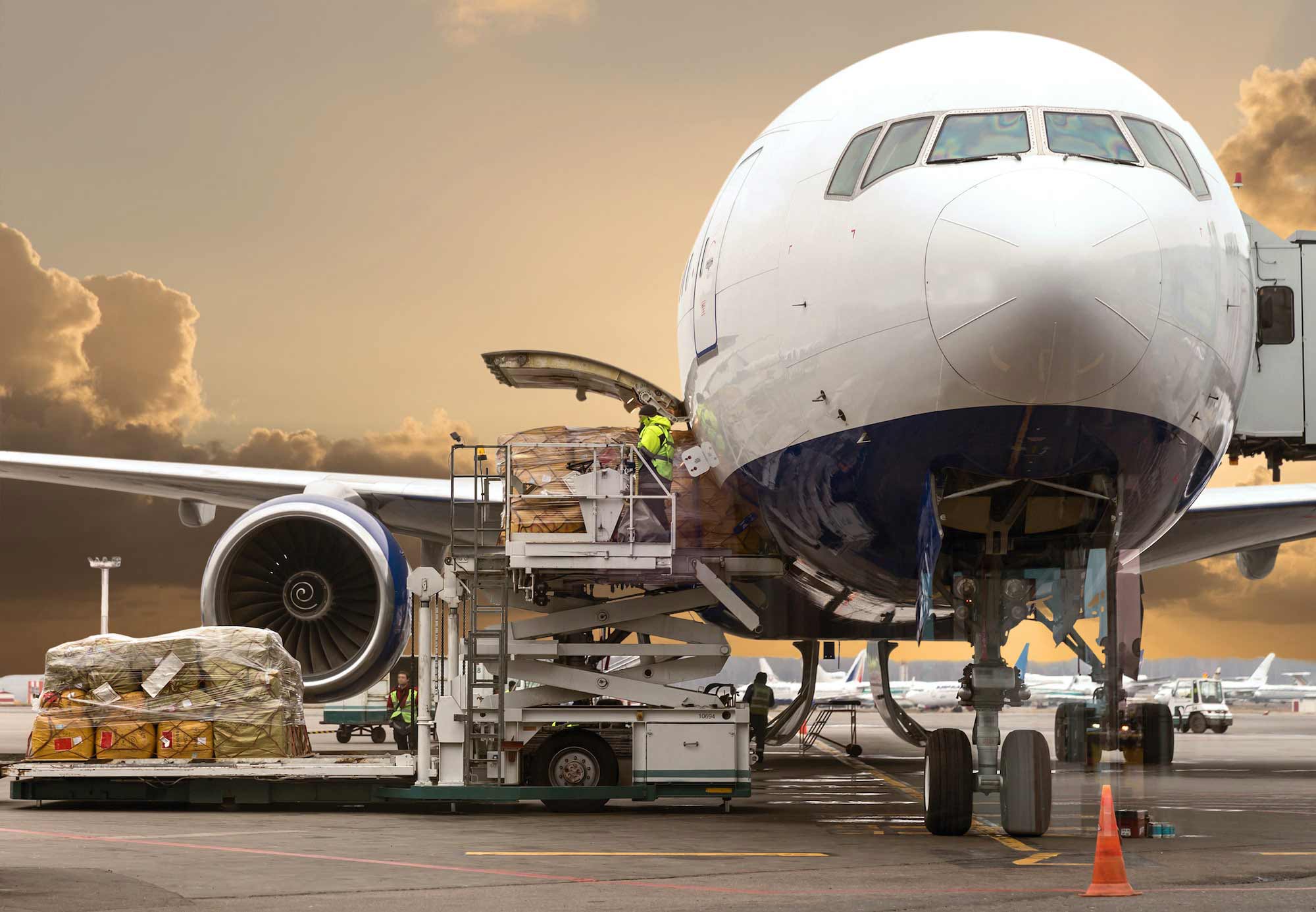 Airfreight Shows Divergent Regional Demand Patterns
