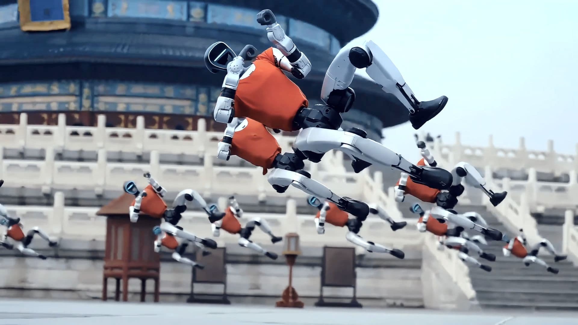 Unitree Unveils Mass Synchronized Humanoid Demonstration