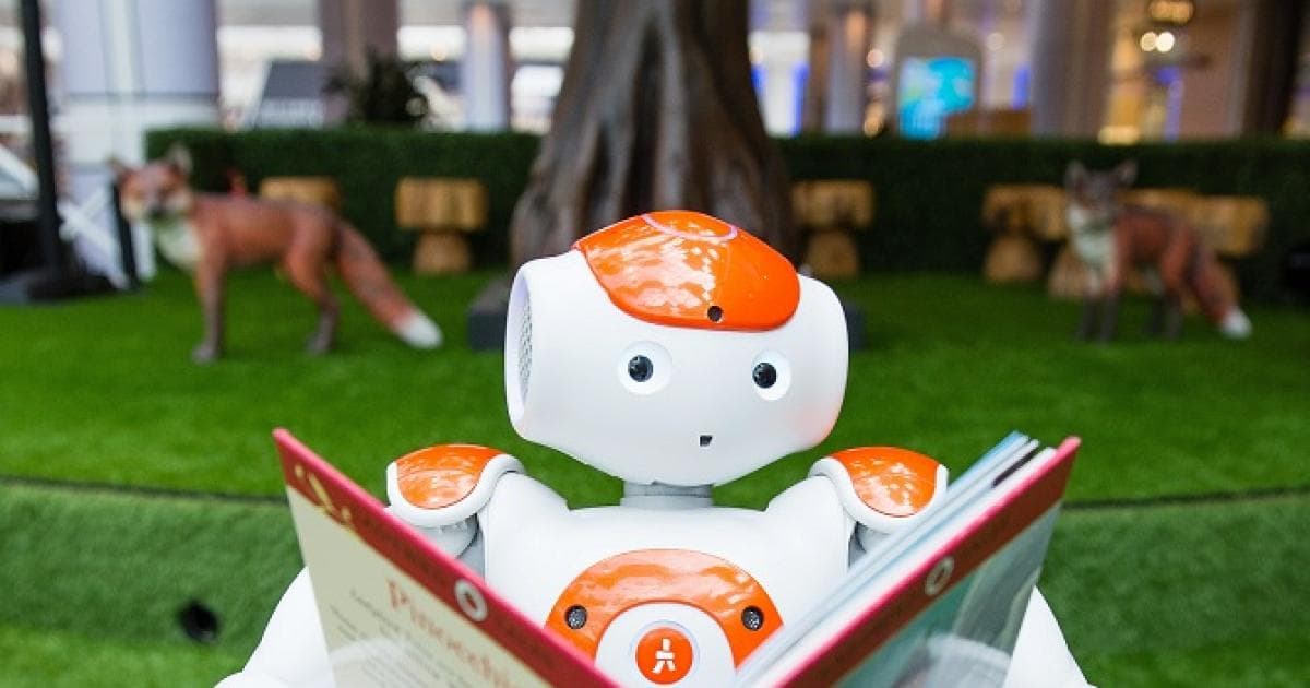 Experts Urge Schools To Integrate Responsible AI Education