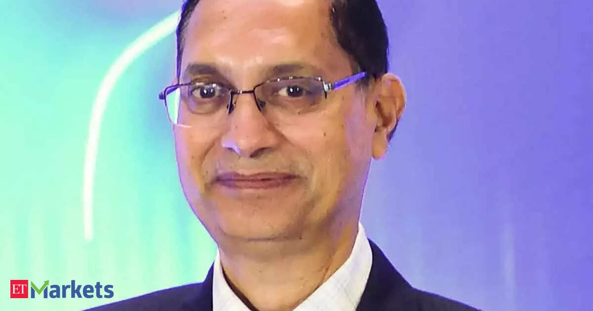 SEBI Chair Warns AI Risks To Markets