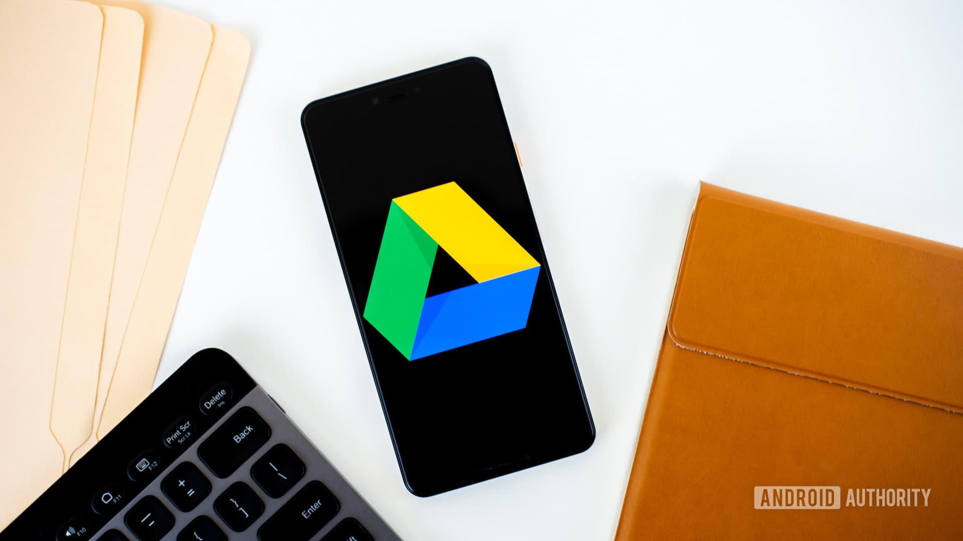Google Deploys AI Summaries Across Drive Folders