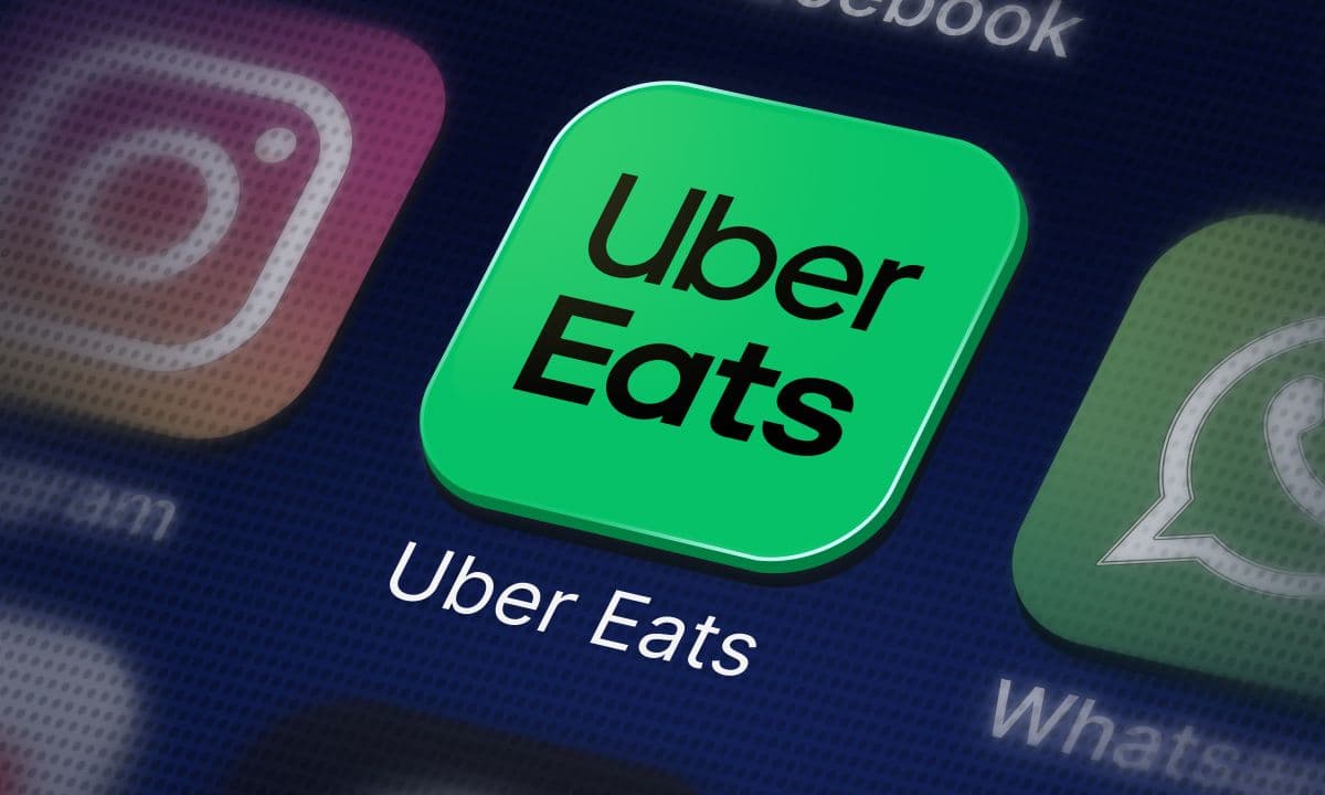 Uber Eats Adds AI Cart Assistant Feature